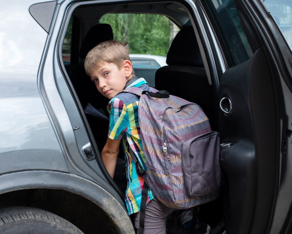 school Run Service -Chiswick minicabs- an alternative to chiswick taxis