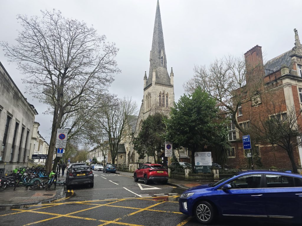 Ealing Minicabs, an alternative to Ealing Taxis